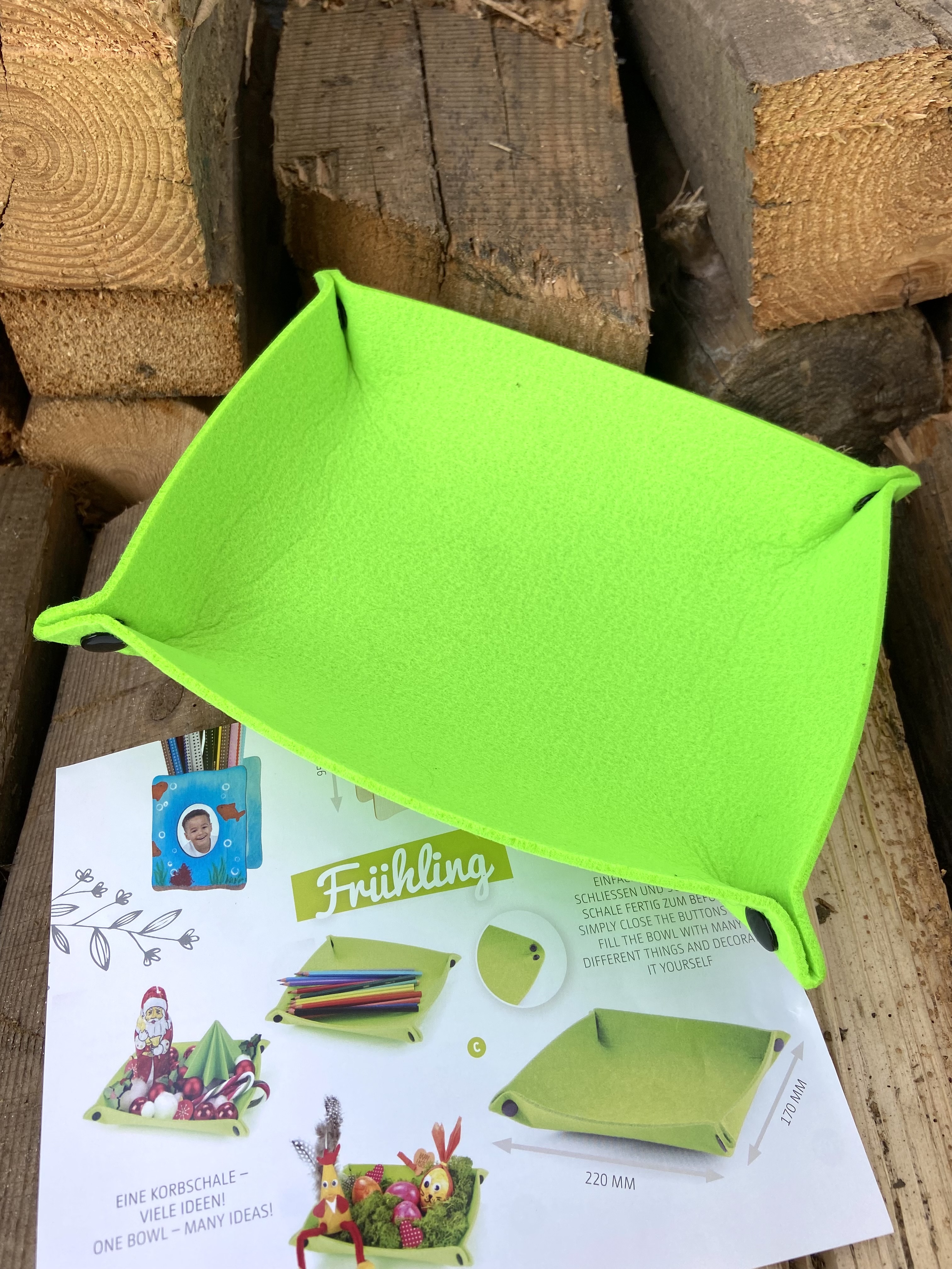 Filzkorb mit Druckknöpfen, grün