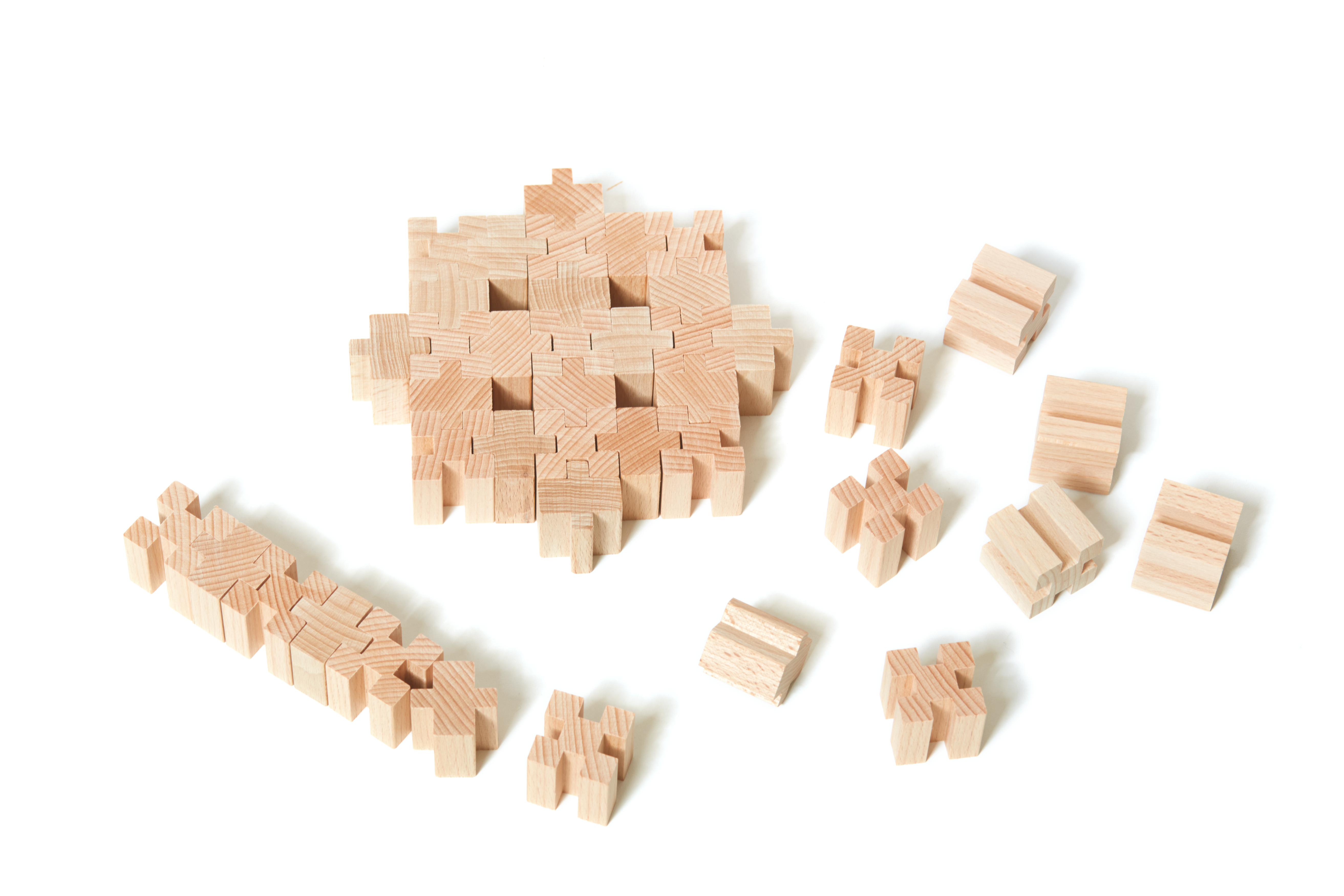 Kreativ Steckbausteine aus Holz 141-teilig