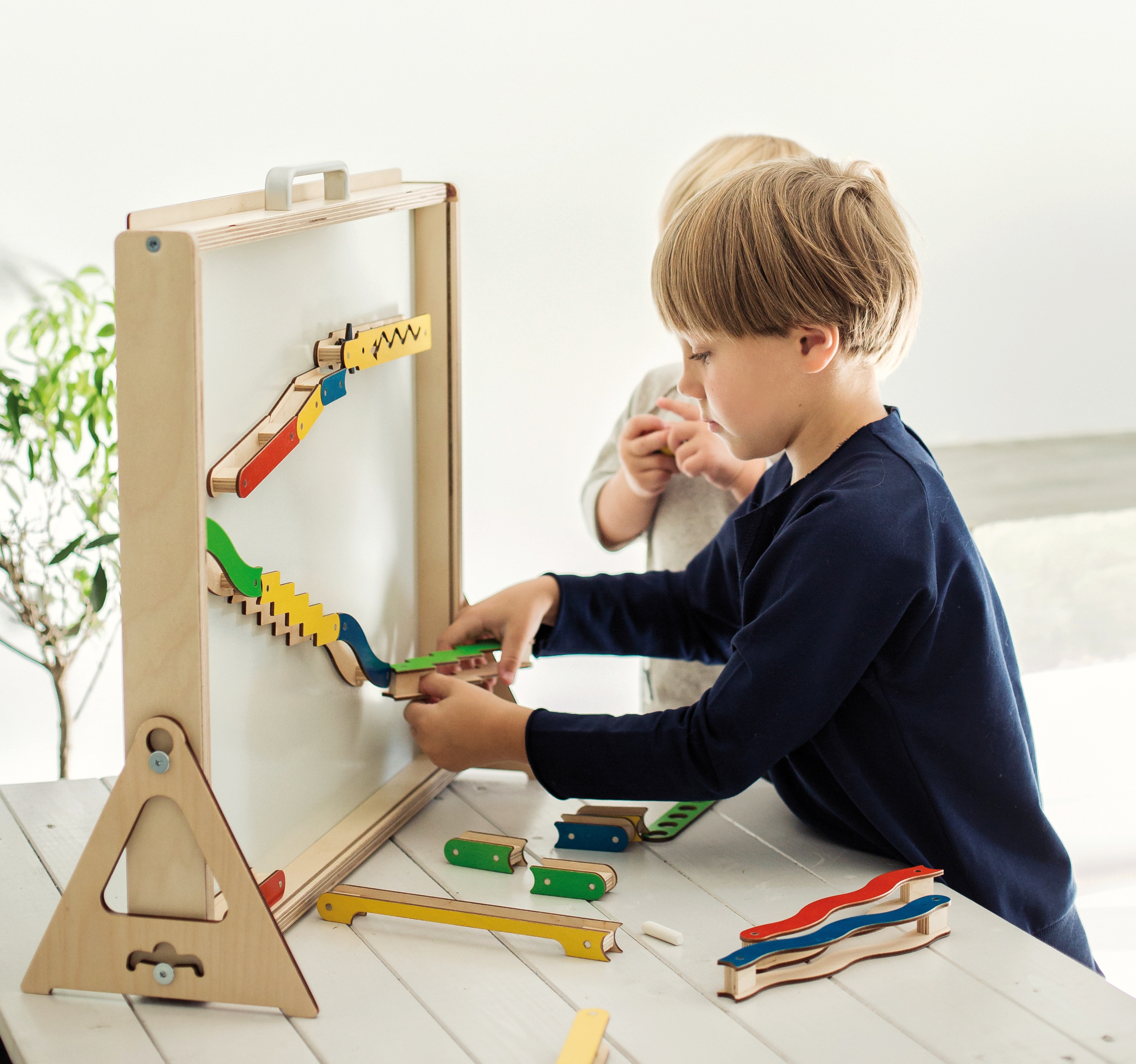 Kugelbahn selber bauen für Kinder 2