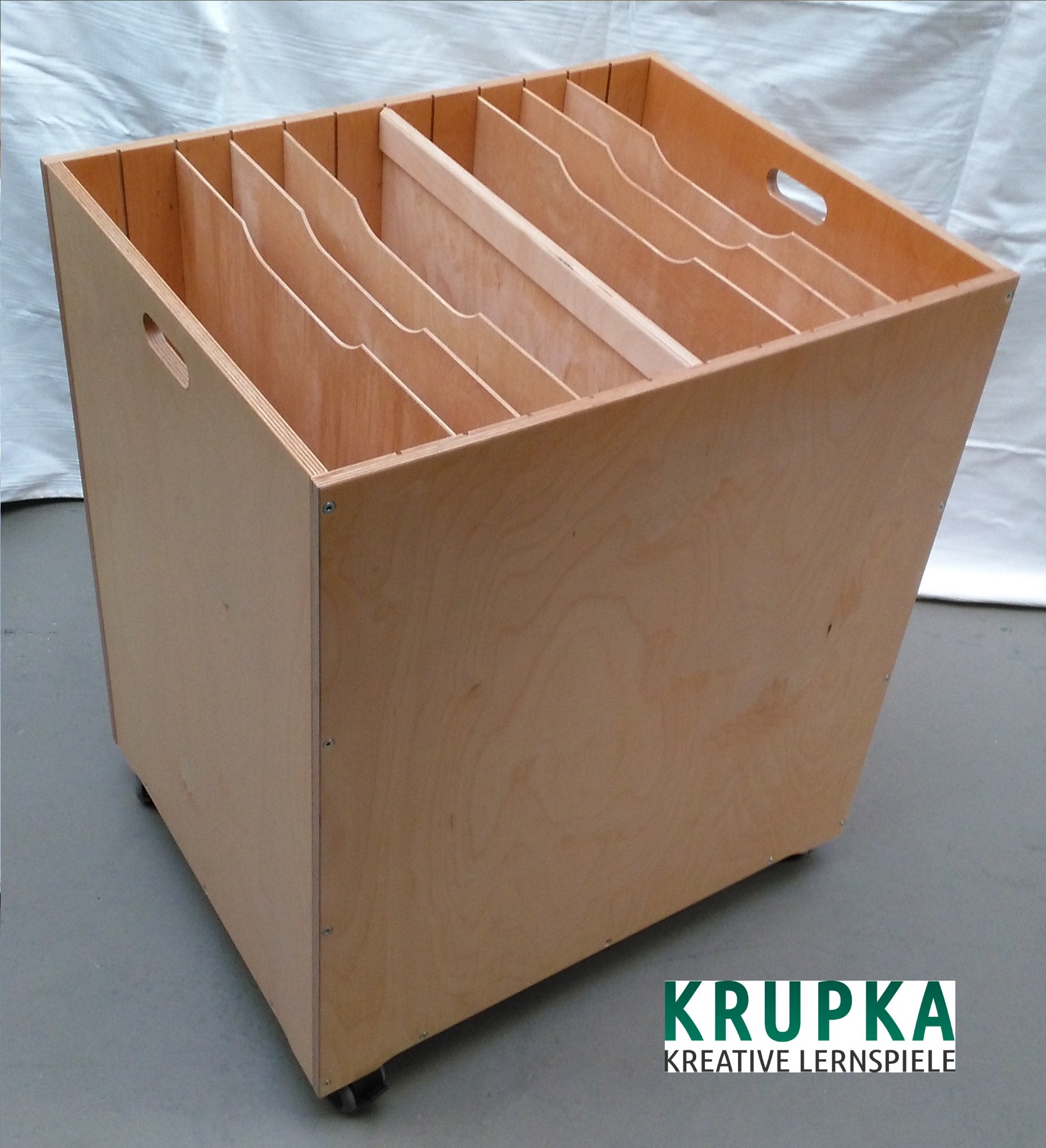 Aufbewahrung von Tonpapier Tonpapierwagen für Kindergarte